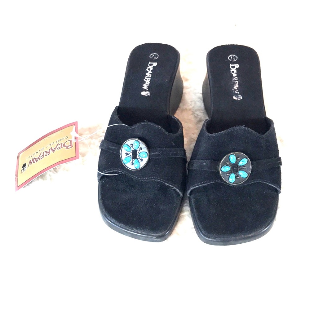 Bear pawn turquoise sandals